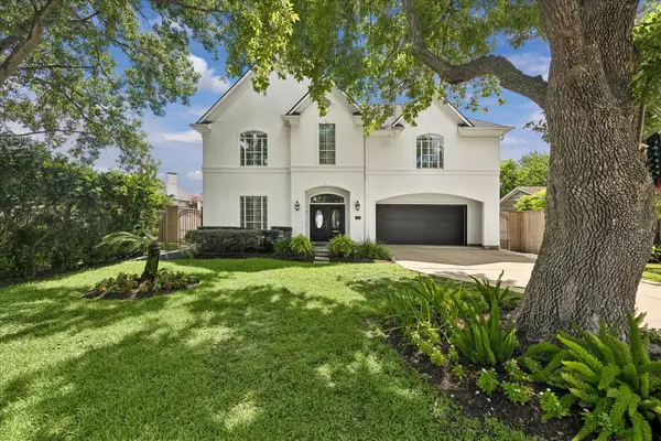 1110 Anderson Street, Bellaire, TX 77401