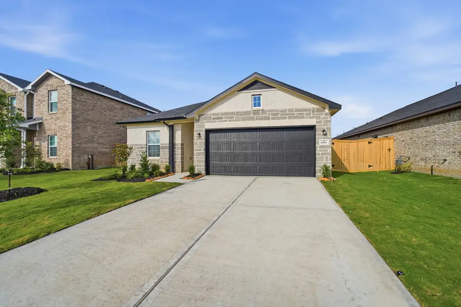 8019 Jasper Meadows, Angleton, TX 77515 - #3