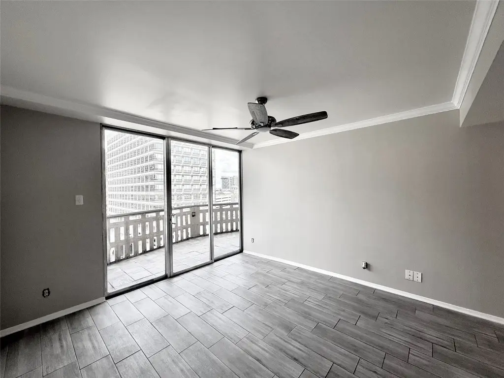 2016 Main Street #915, Houston, TX 77002 - #1