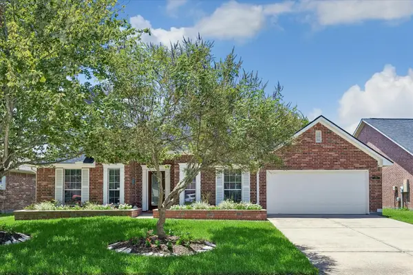 1015 Hyland Lane, League City, TX 77573