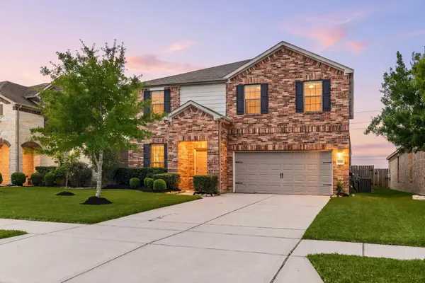 8138 Running Brook Lane, Richmond, TX 77469