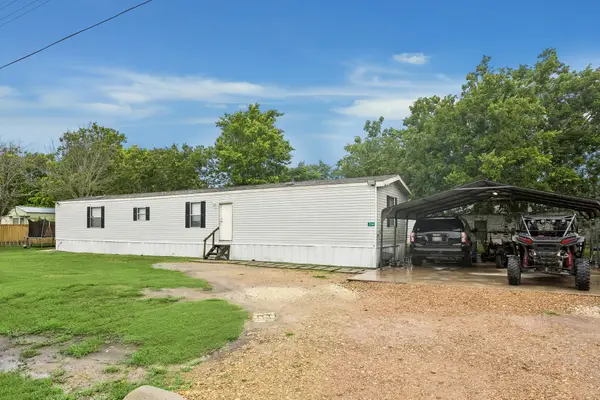 214 Arthur Street, Garwood, TX 77442
