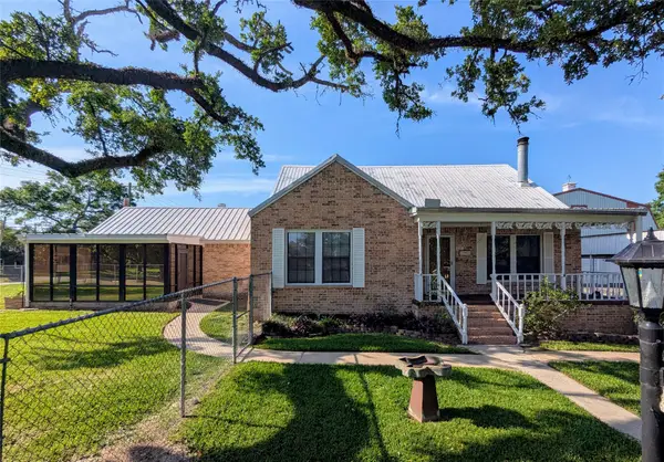 2654 Cos Street, Liberty, TX 77575