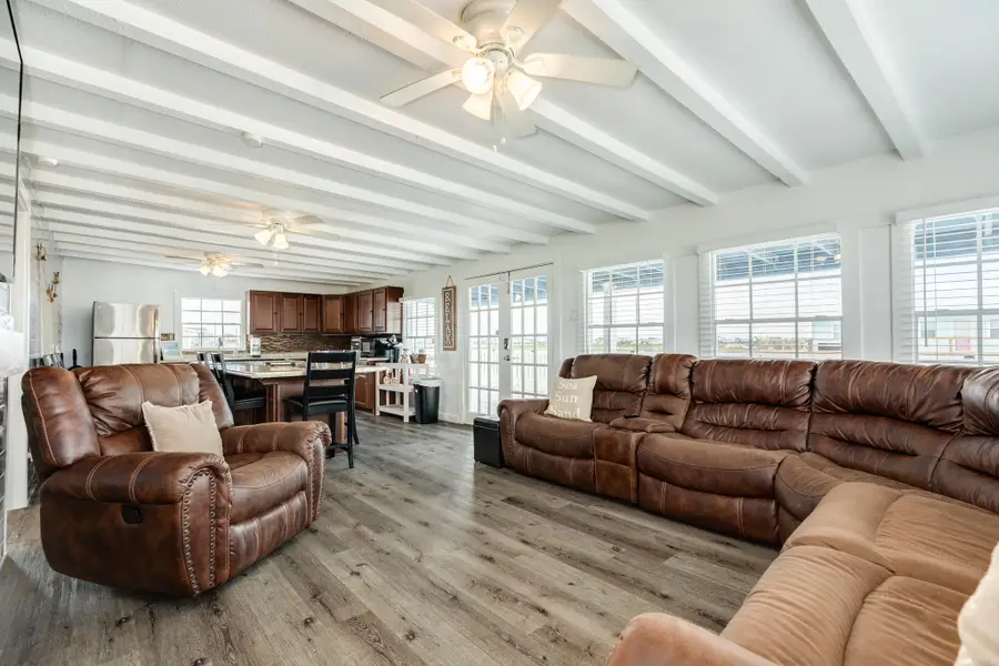 326 Bay Avenue, Surfside Beach, TX 77541 - #3