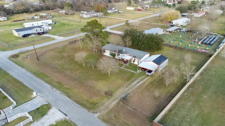 25 County Road 6022b, Dayton, TX 77535 - Image #3