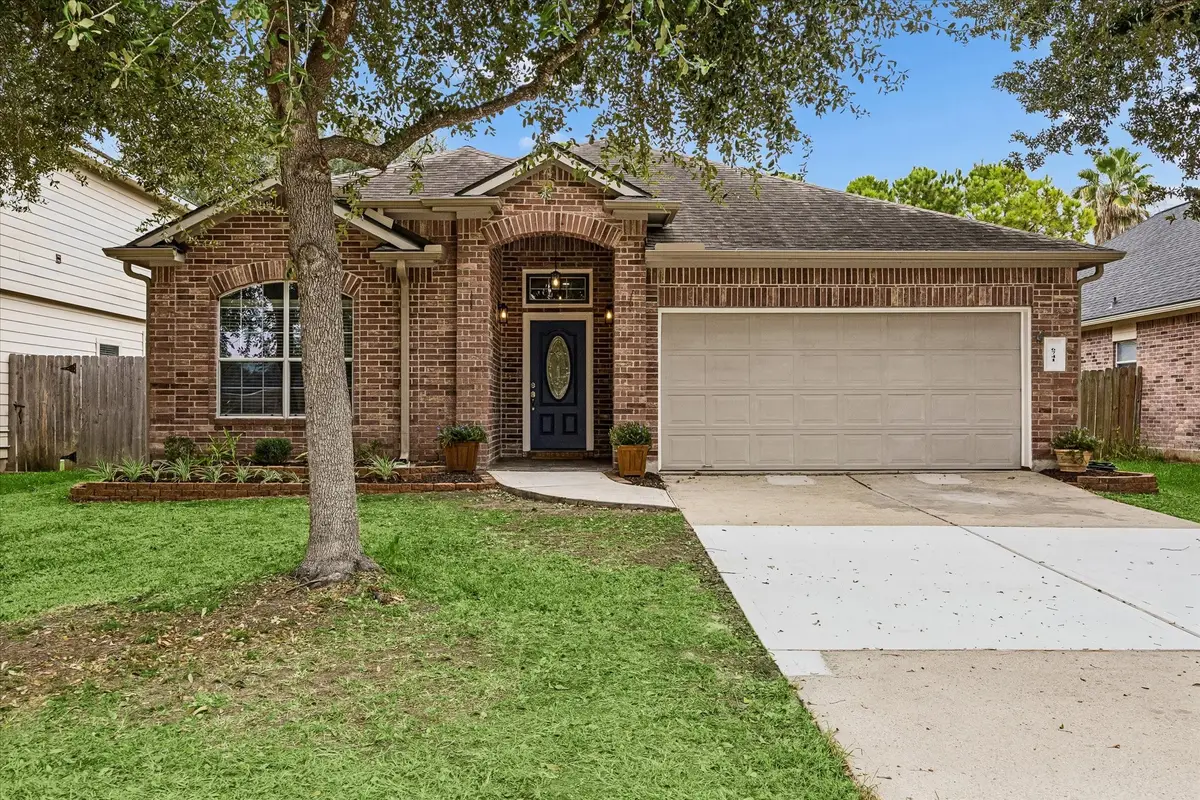 6741 Hidden Colony Lane, Dickinson, TX 77539 - #1