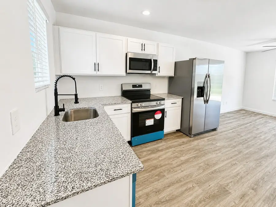 9715 Marie Village Court, Conroe, TX 77306 - #2