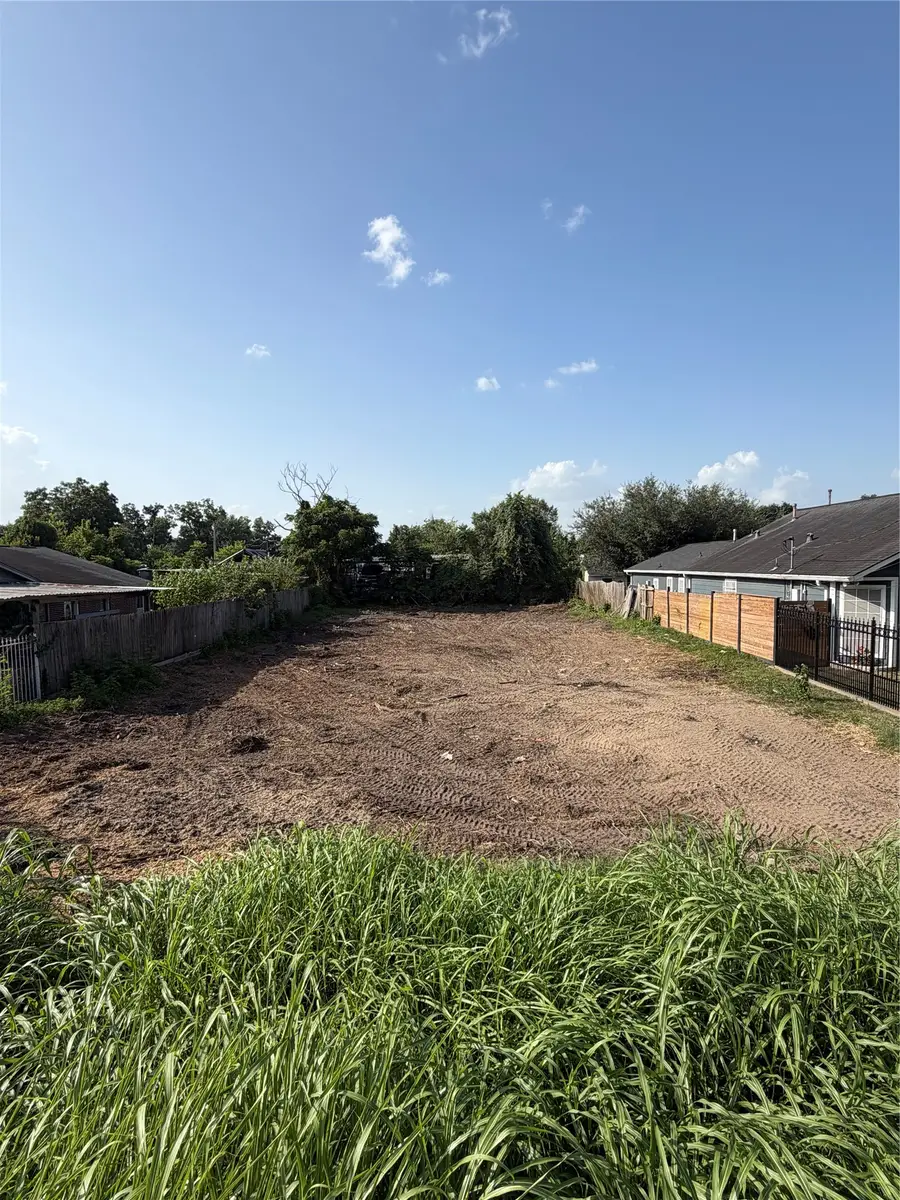 43 Meadow Lea Drive, Houston, TX 77022 - #2