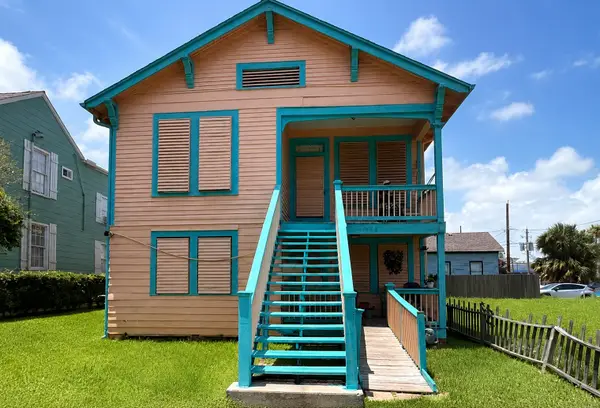 1408 Mechanic Street, Galveston, TX 77550