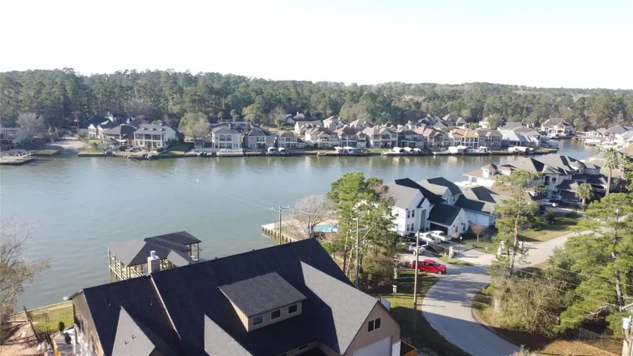 16710 Falcon Point Drive, Montgomery, TX 77356 - Image #3