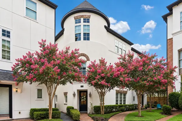 2725 Cohn Garden, Houston, TX 77007