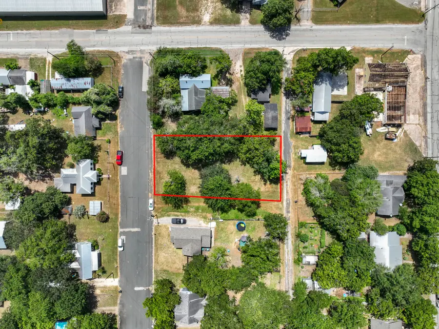 1015 Anderson Street, Schulenburg, TX 78956 - #3