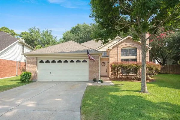 1210 Pine Fork Court, Houston, TX 77062