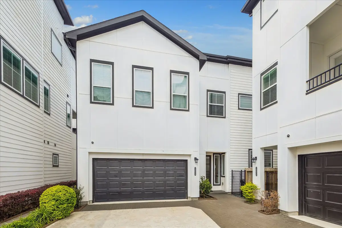 2804 Grand Fountains Drive #B, Houston, TX 77054 - #1