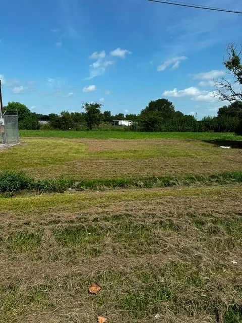 Lot 31 Hunter's Ridge, Eagle Lake, TX 77434
