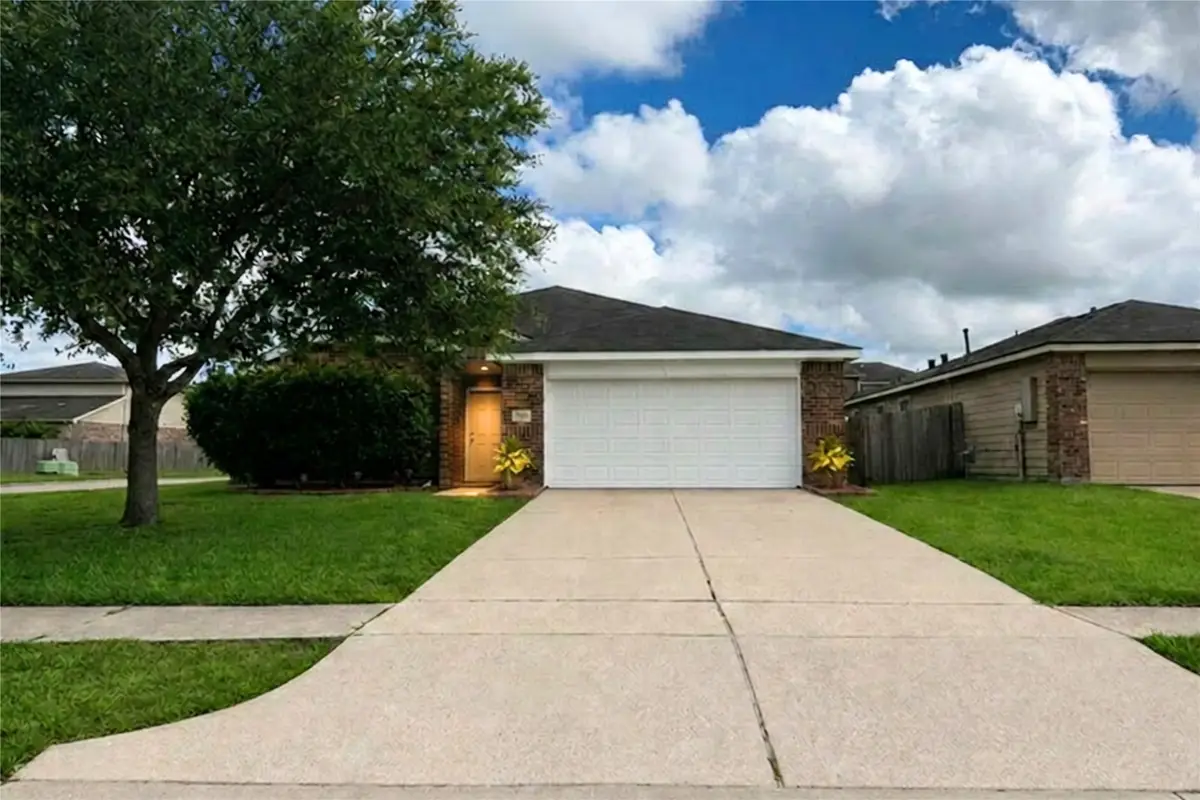 301 Turquoise Trade Drive, La Marque, TX 77568 - #1