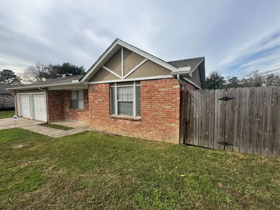 8723 Valley Meadow Drive, Houston, TX 77078 - Image #3