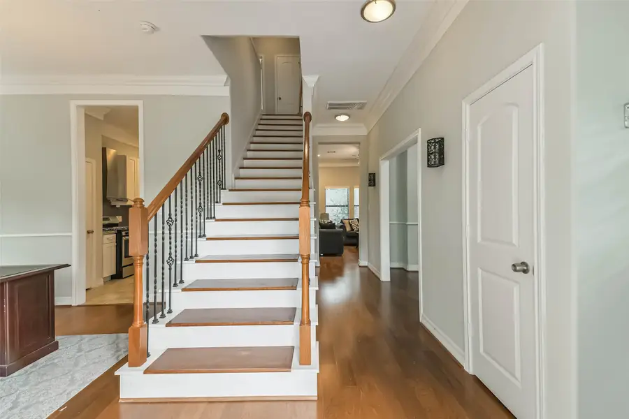 1919 Bittercreek Drive, Houston, TX 77042 - Image #2