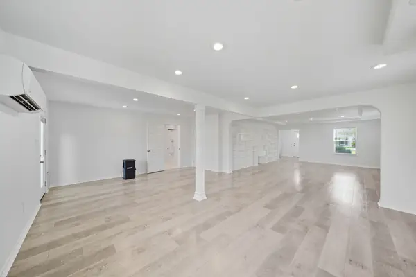 3731 Indian Mound Trail, Crosby, TX 77532