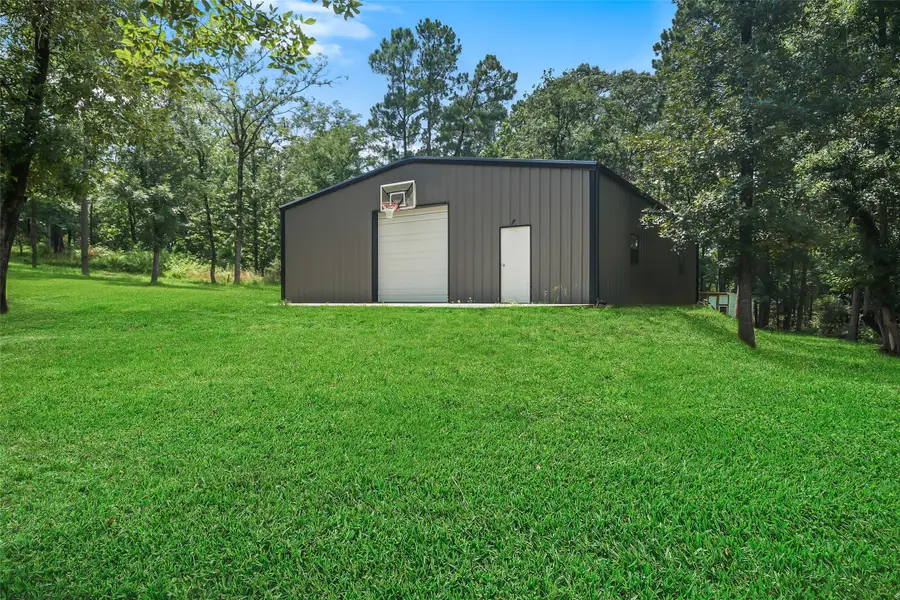 577 Winding River Road, Oakhurst, TX 77364 - #2
