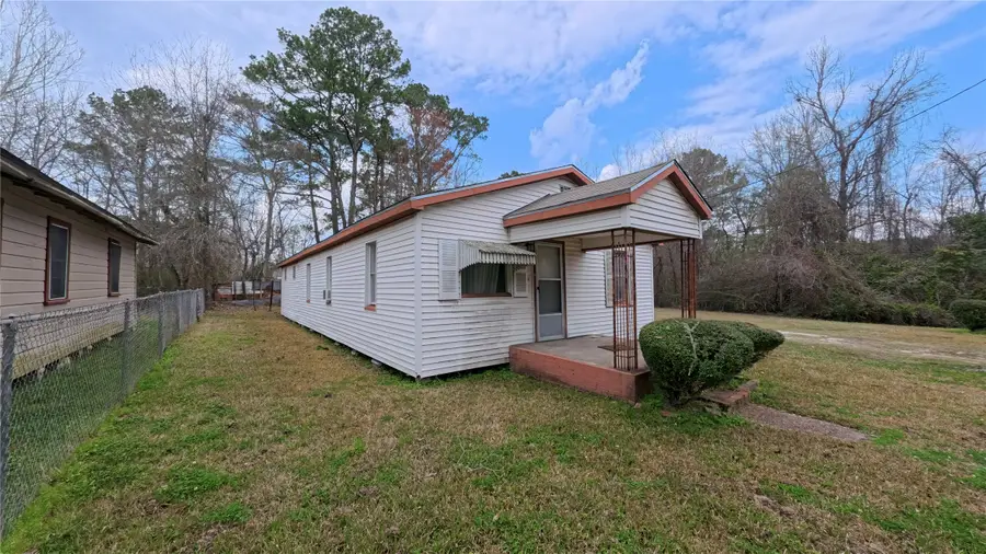 325 S 19th Street, Silsbee, TX 77656 - #2