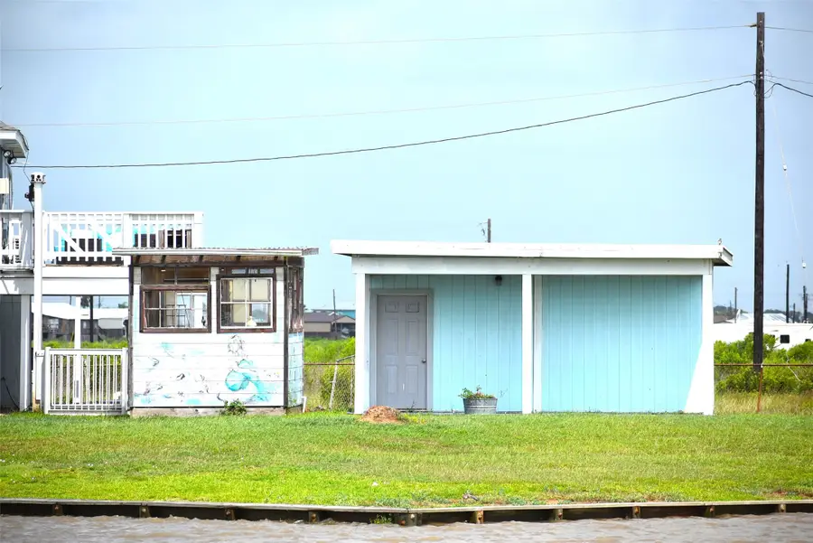 11 Chimaera Road, Sargent, TX 77414 - #2