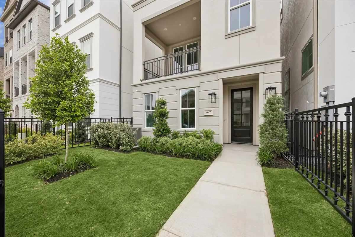 3707 Somerset York Lane, Houston, TX 77055 - #1
