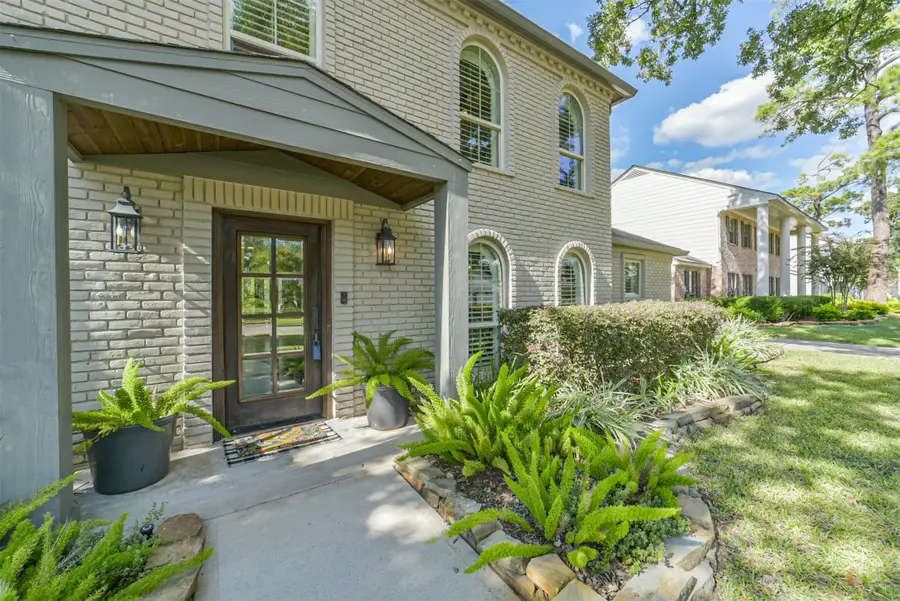 415 Bayou Knoll Drive, Houston, TX 77079 - Image #3