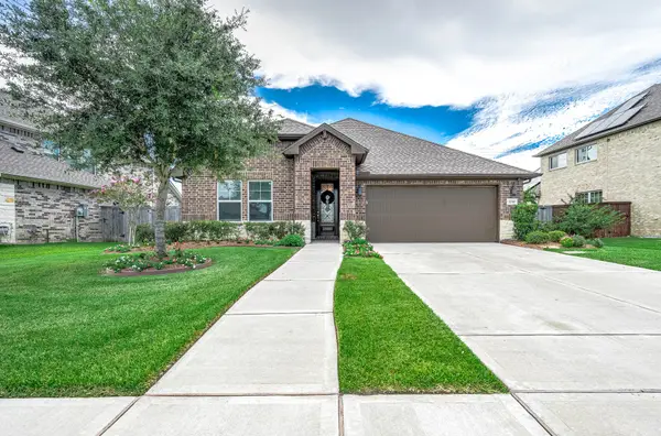 2710 Summer Indigo Trail, Pearland, TX 77089