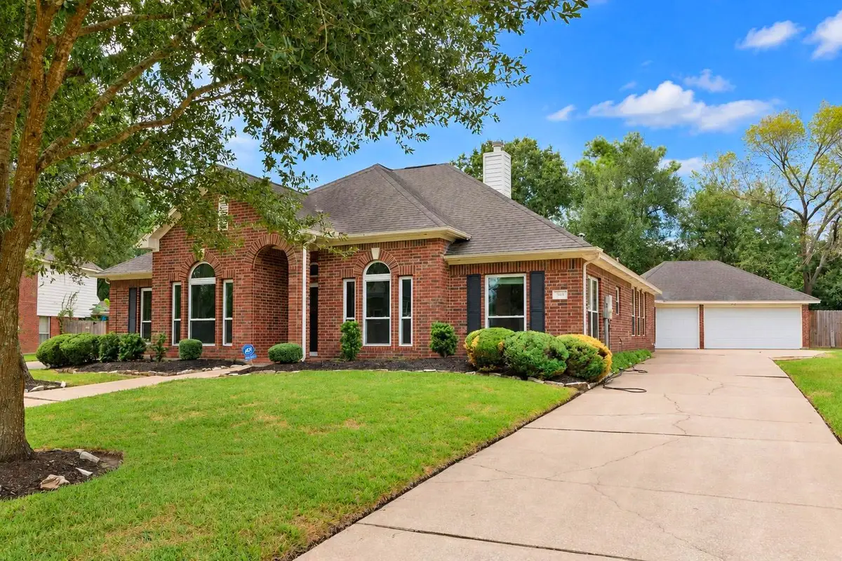 304 Melodywood Drive, Friendswood, TX 77546 - #1