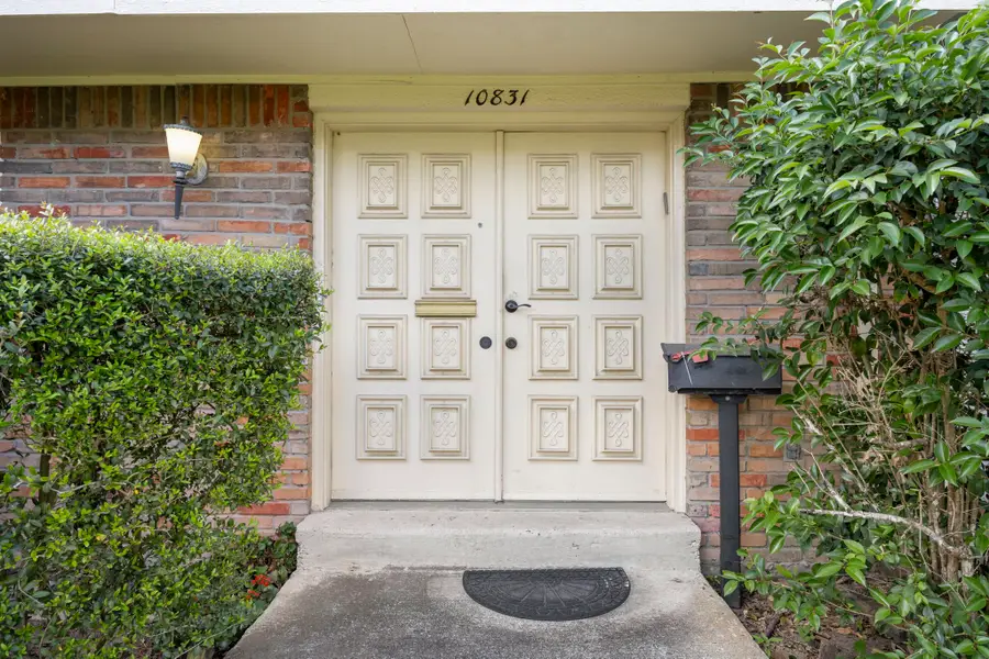 10831 Sandpiper Drive #188, Houston, TX 77096 - #2
