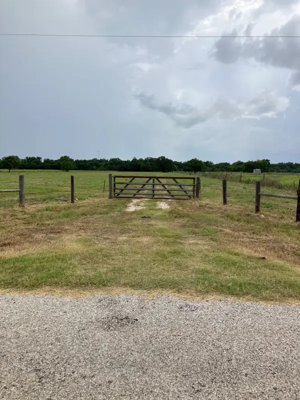 728 County Road 164, Boling, TX 77420
