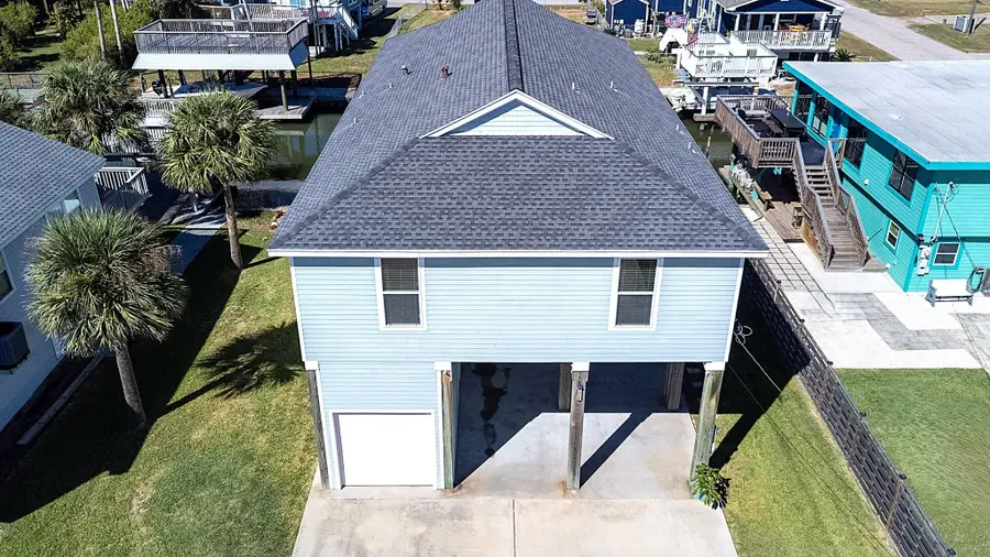 16506 Trinidad Way, Jamaica Beach, TX 77554 - Image #3