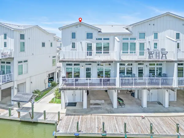 38 Mazatlan Drive #11, Rockport, TX 78382