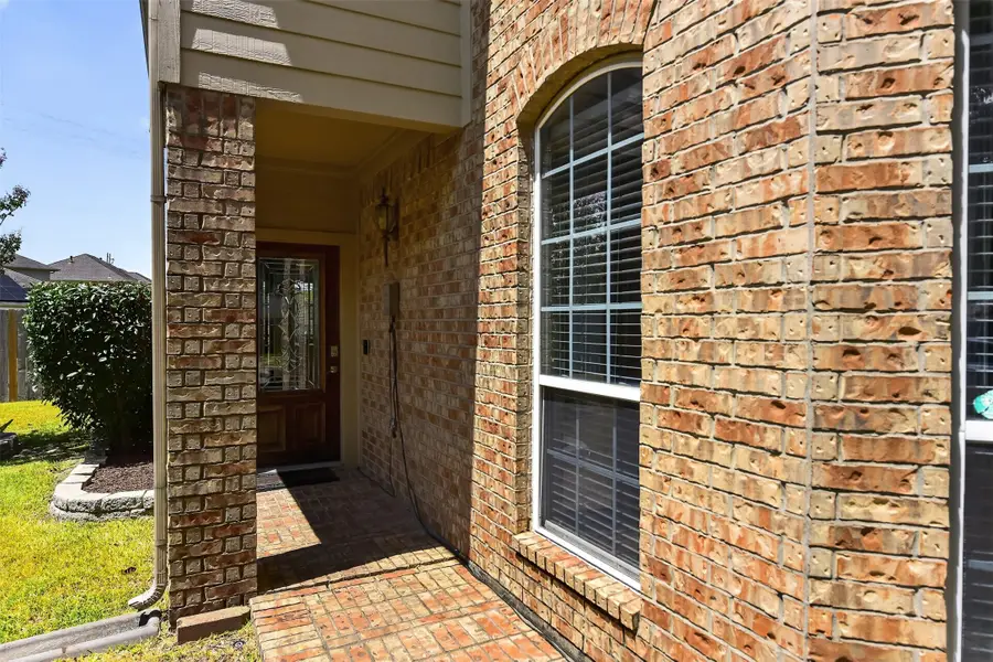 8423 Chicory Drive, Baytown, TX 77521 - #2