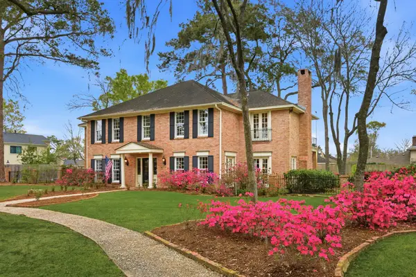 16310 Craighurst Drive, Houston, TX 77059