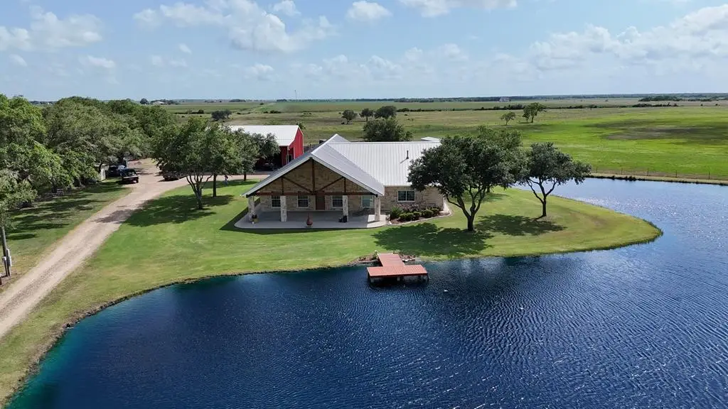 610 Fm 1862 Road, Blessing, TX 77419 - #1