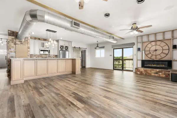 18809 Egret Bay Boulevard #321, Webster, TX 77058