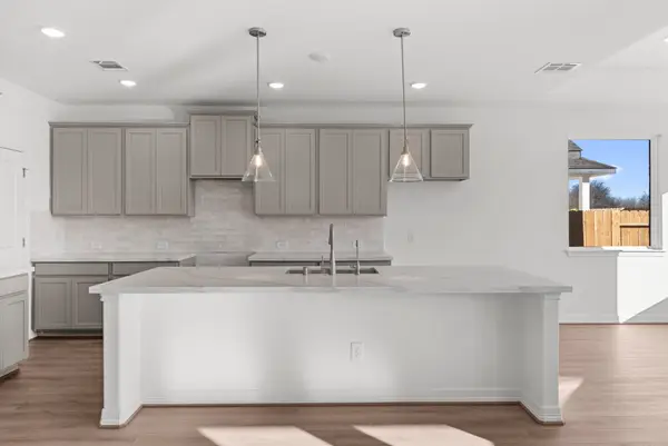 4113 Sterling Springs Lane, League City, TX 77573