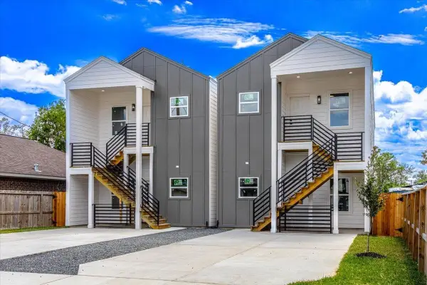 408 Armstrong Street, Houston, TX 77029