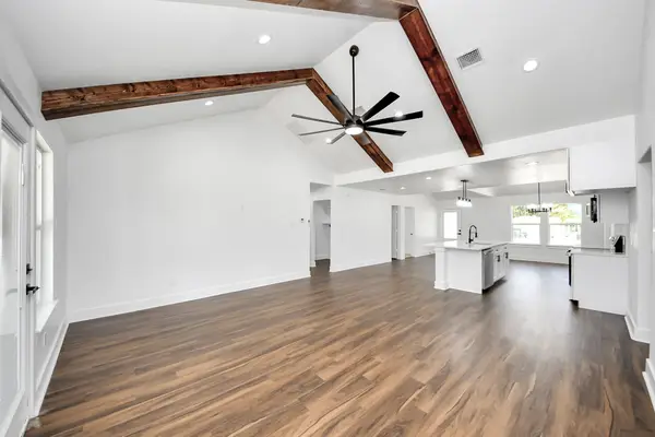 724 Road 3371a, Cleveland, TX 77327