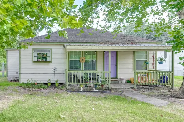 1104 Mabry Road, Baytown, TX 77520