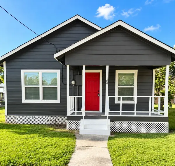 109 N Avenue A Avenue, Freeport, TX 77541