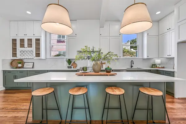 2010 Rosenberg Street, Galveston, TX 77550