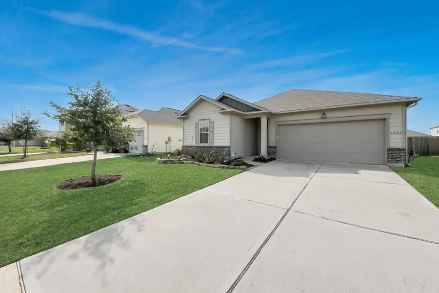 1024 Banyon Tree Lane, Brookshire, TX 77423 - Image #2
