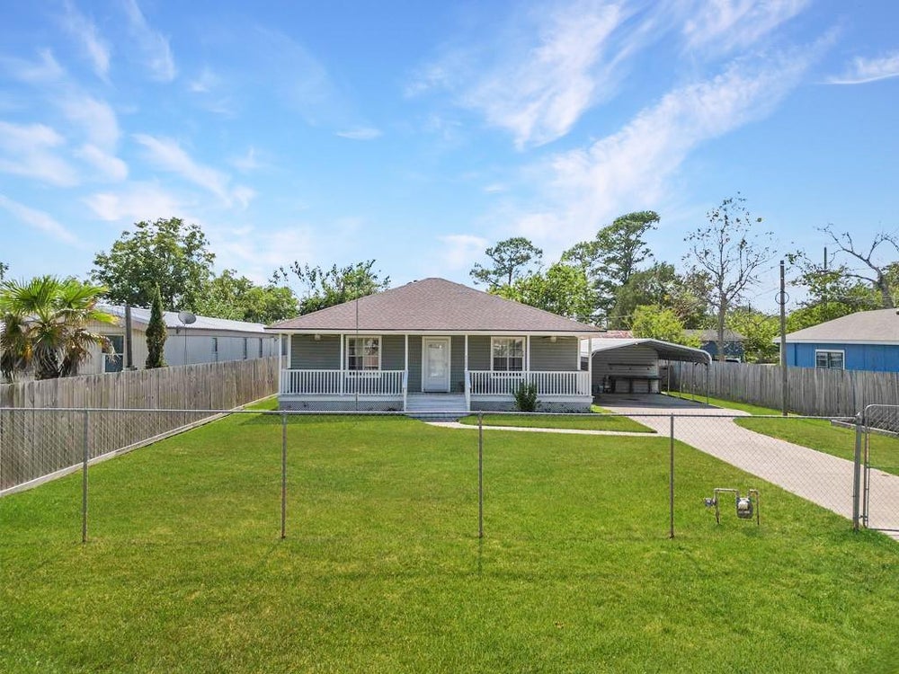 4302 16th Street, Bacliff, TX 77518 ERA