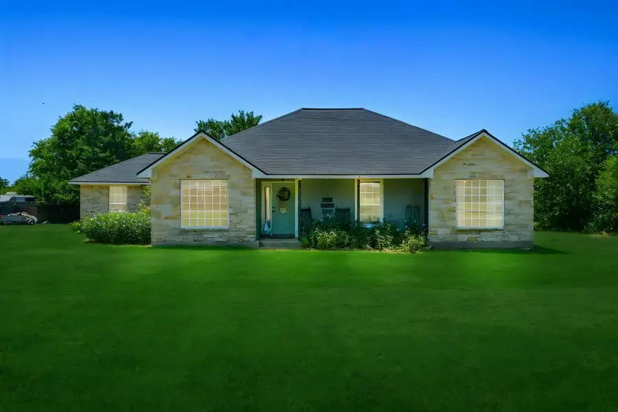 10747 Whispering Oaks Drive, Hearne, TX 77859 - #2