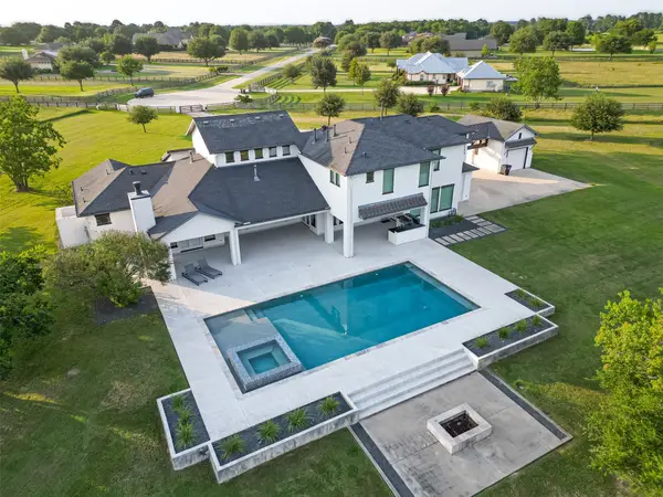20302 Old Windmill Trail, Hockley, TX 77447