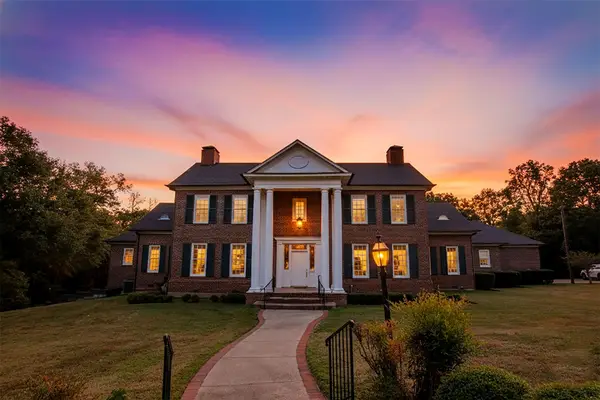 408 E Jolly Street, Palestine, TX 75801