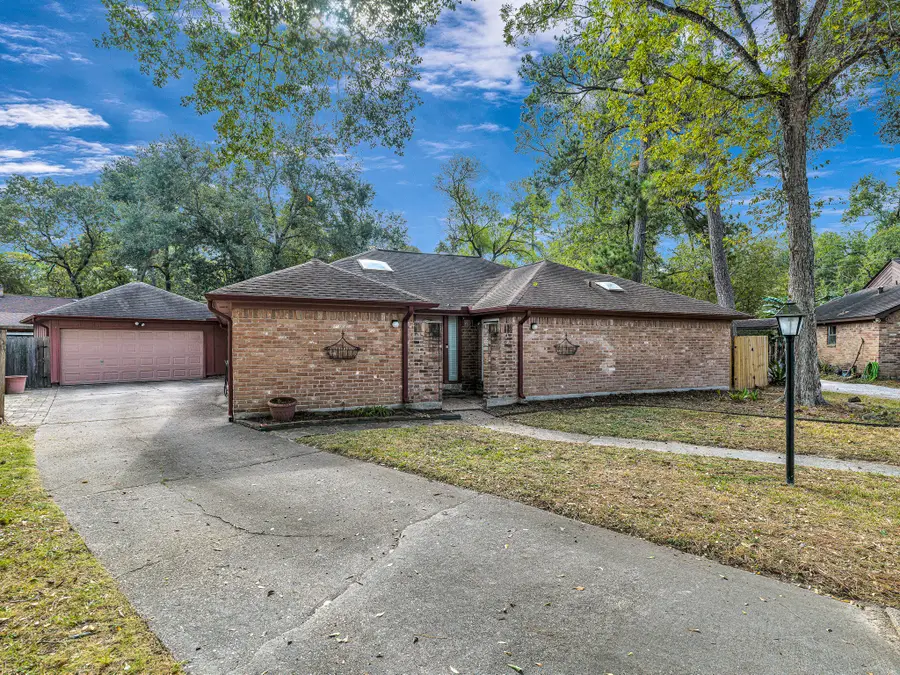 22906 Squirrel Tree Street, Spring, TX 77389 - Image #3